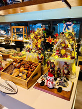 Load image into Gallery viewer, Christmas Eve Dinner
